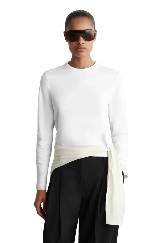 CLEAN CUT LONG-SLEEVED T-SHIRT