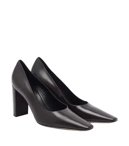 Pia leather pumps