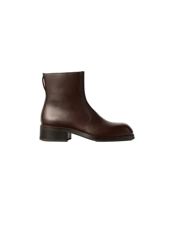 ZIPPED BOOTS IN SHINY VEGETABLE LEATHER