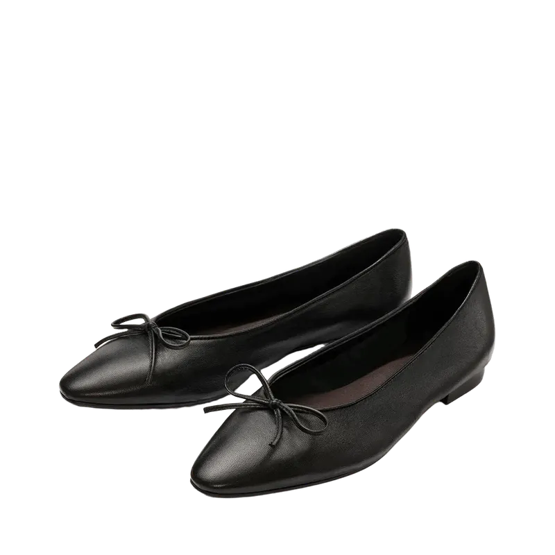 The Salamanca - Black Nappa