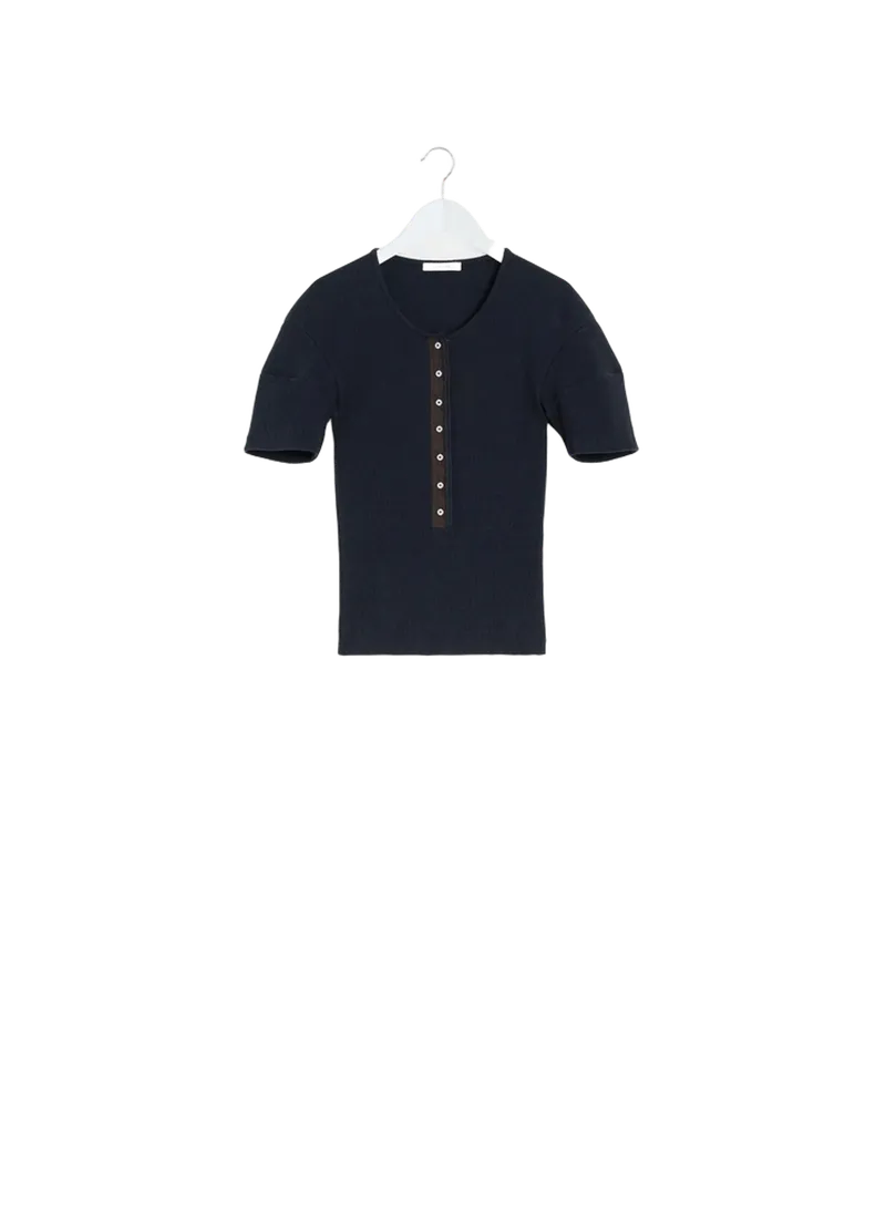 FITTED HENLEY