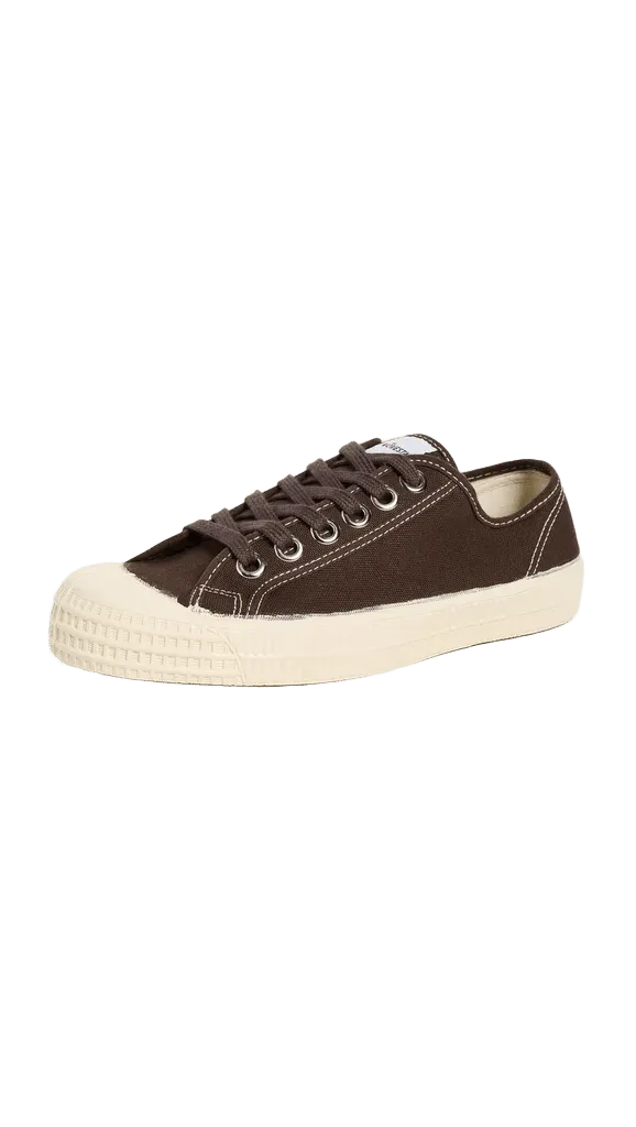 Star Master Sneakers