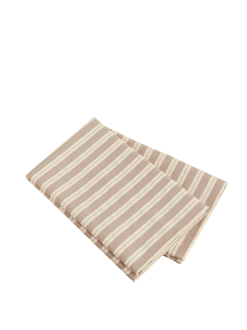 Percale set of two organic-cotton pillow covers