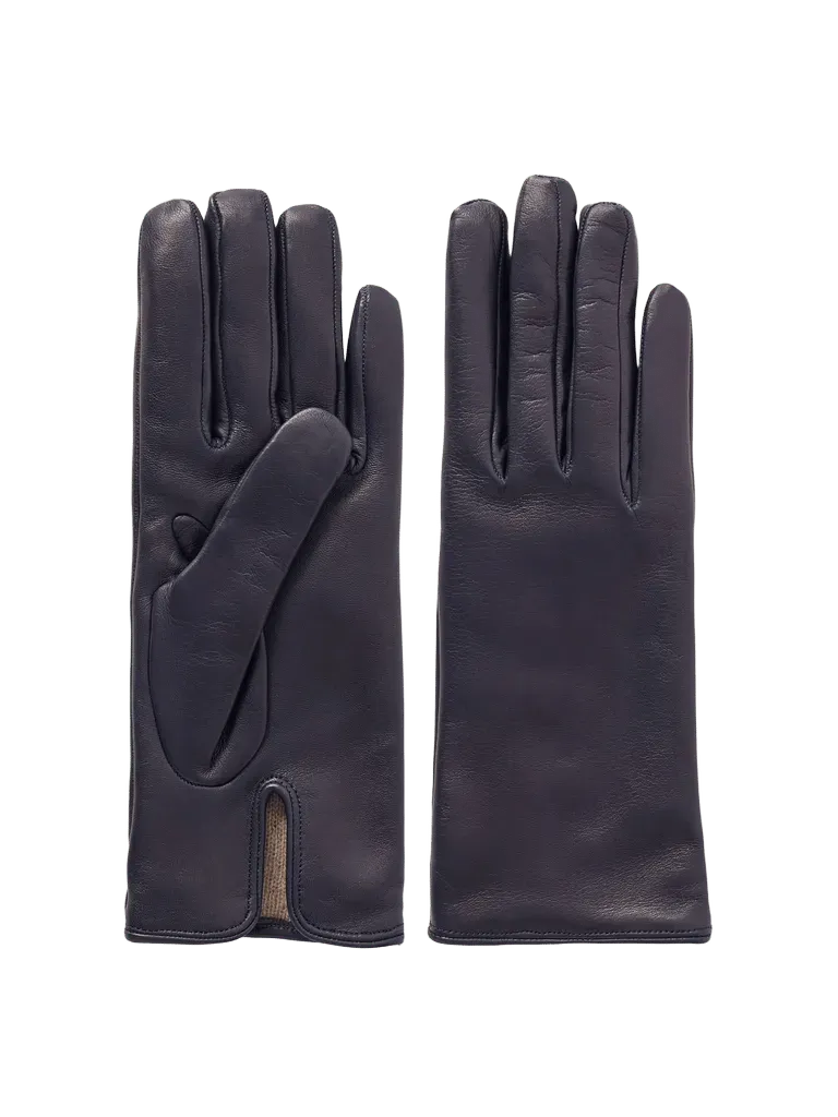 Leather gloves