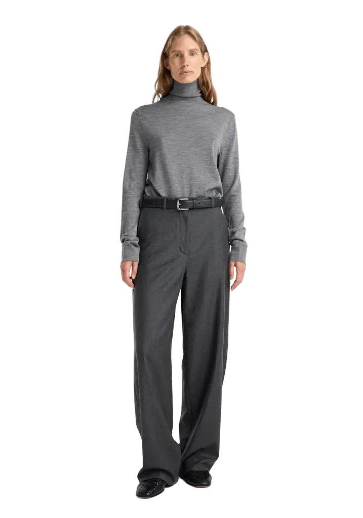 Fine knitted wool turtleneck | mid grey melange