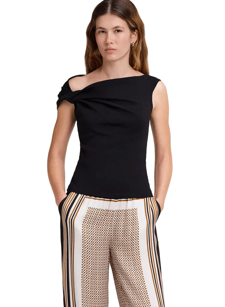 Cece Off-Shoulder Tee