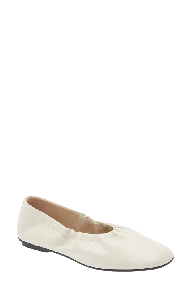 Mica Flat