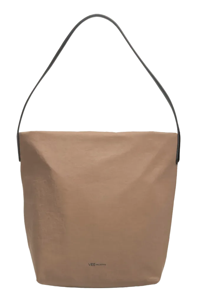 Essence Vertical Tote