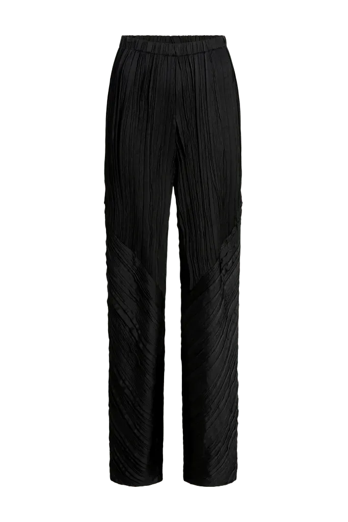 Danika Pant in Satin Plisse