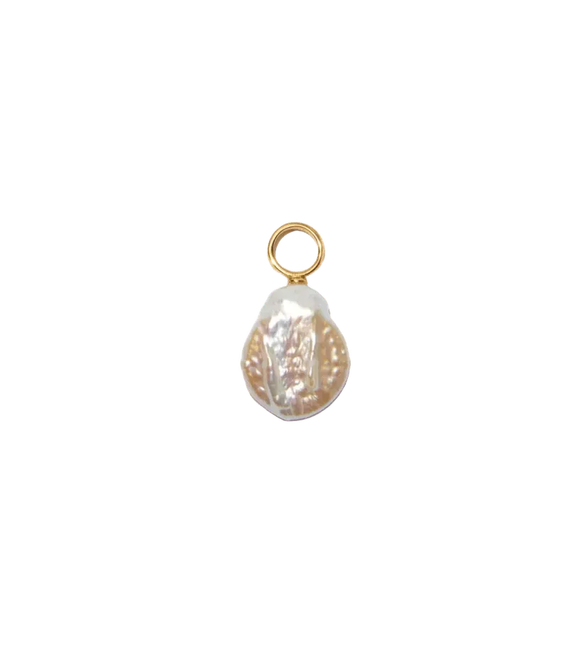 Discus Pearl Charm