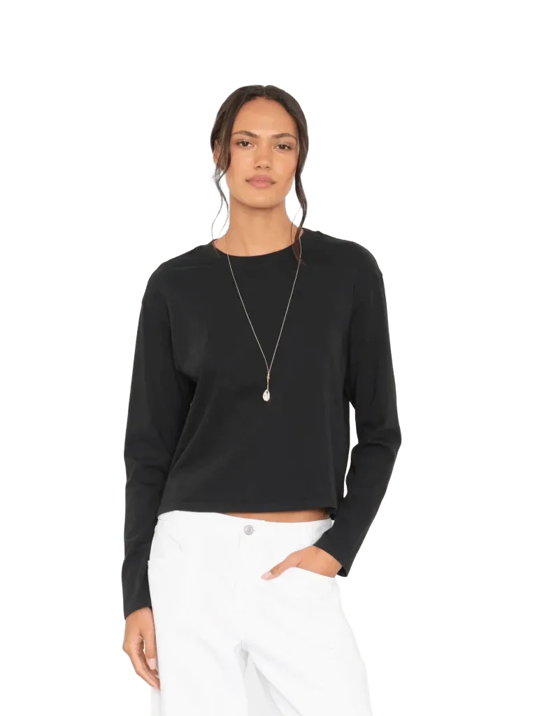 Black Terrance Tee