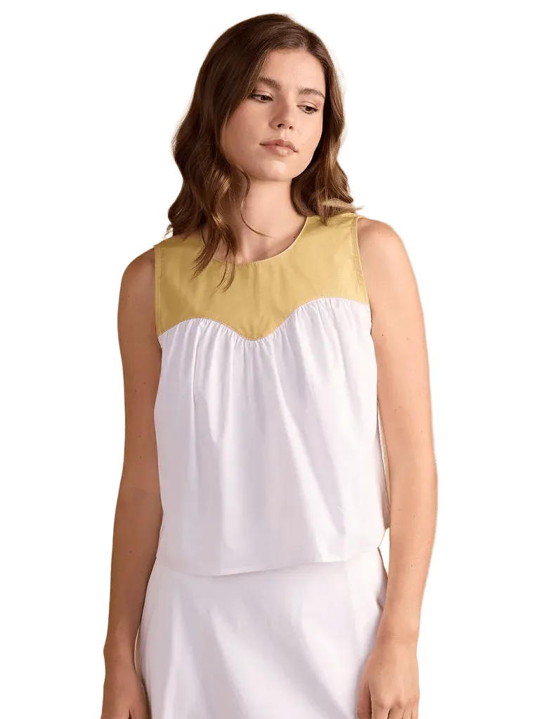 Alaiya Top in White