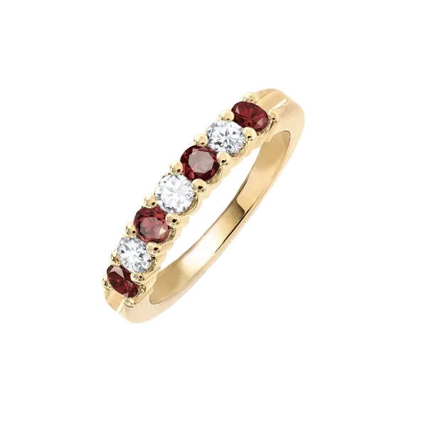 Rosecliff Luxe Diamond & Garnet Stackable Ring in 14k Gold (January)
