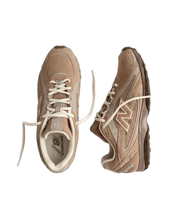 New Balance 204L Sneakers