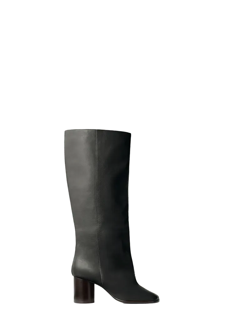 CREASE SLEEVE BOOTS IN SOFT SHINY CALF LEATHER