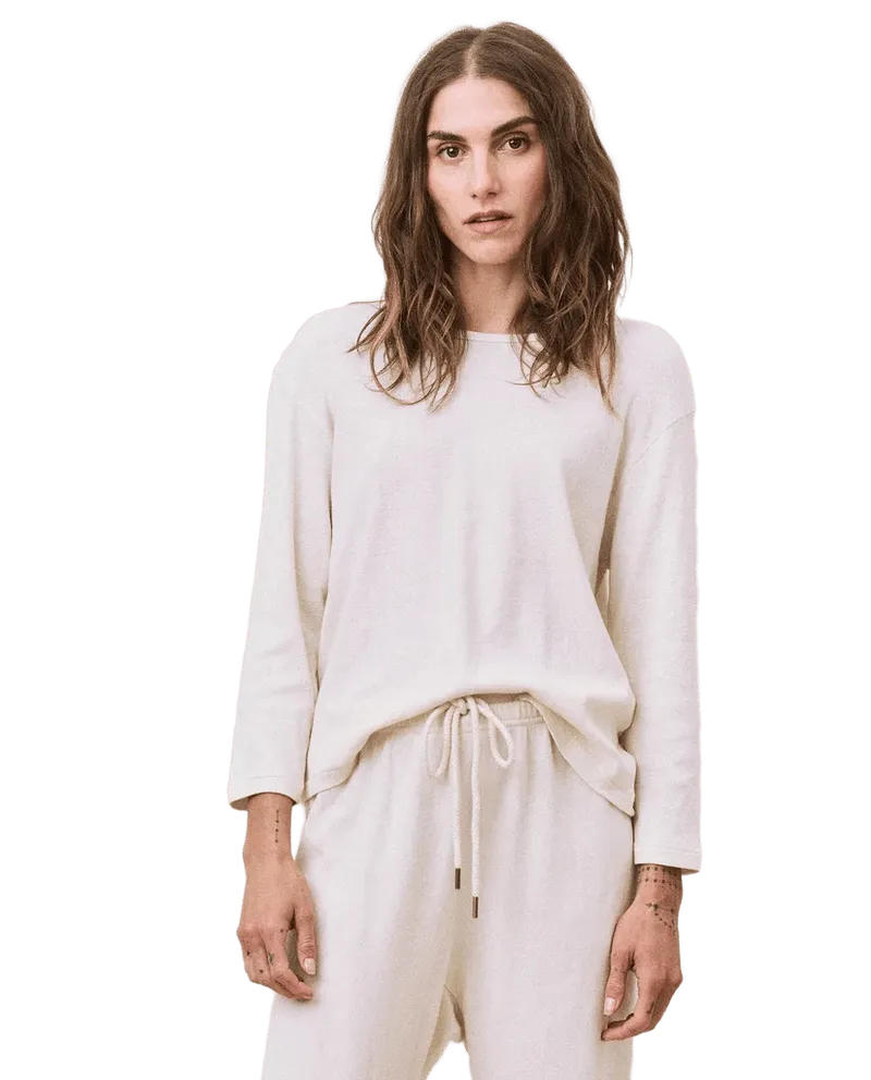 The Long Sleeve Recycled Slim Crew. -- Natural