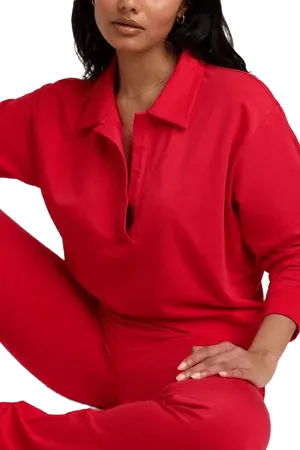 Club Pullover in Cherry