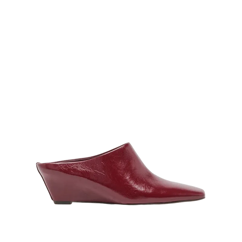 HILAH MULES OXBLOOD CRINKLE PATENT
