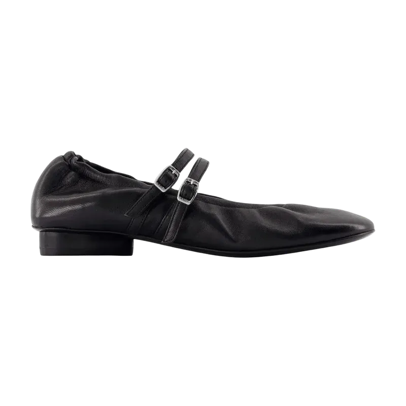 Carel Tatiana Flat — Black