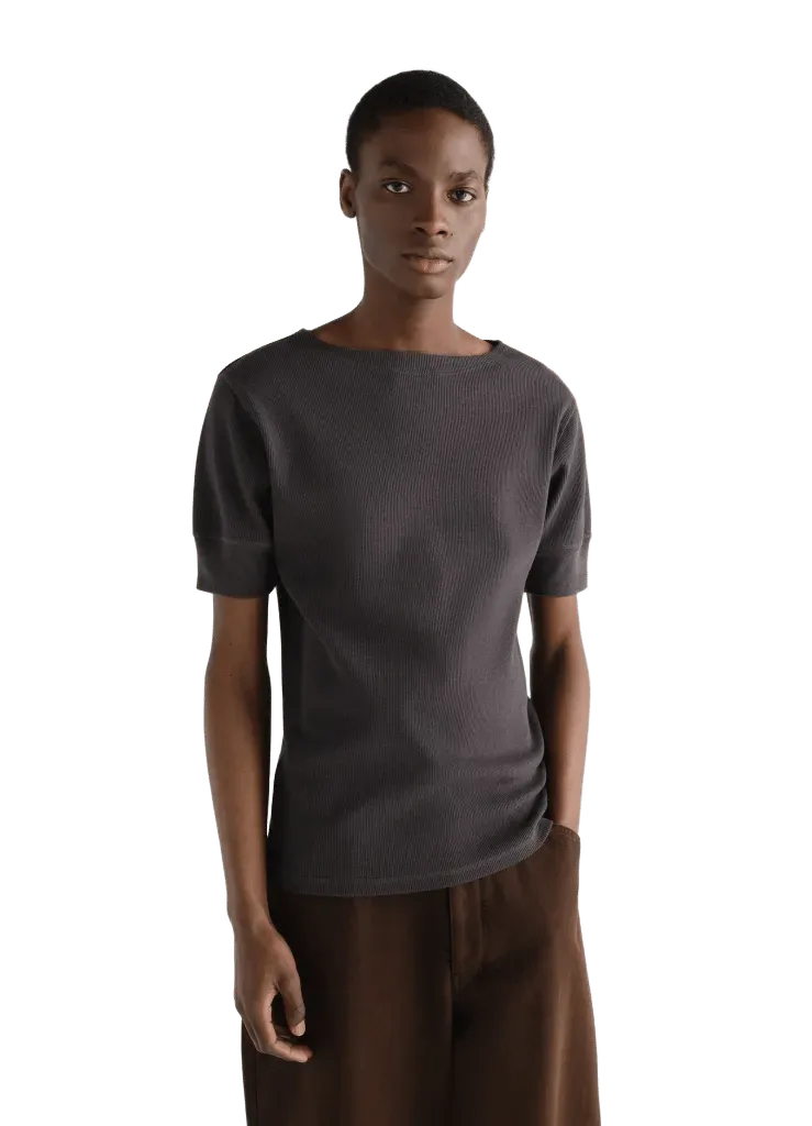 BOAT NECK RIBBED TEE IN COTTON LINEN RIB JERSEY