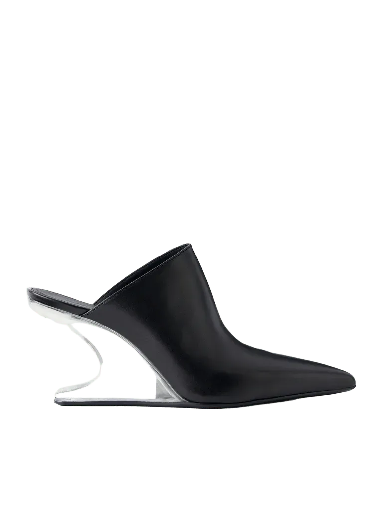 Cantilever leather pumps