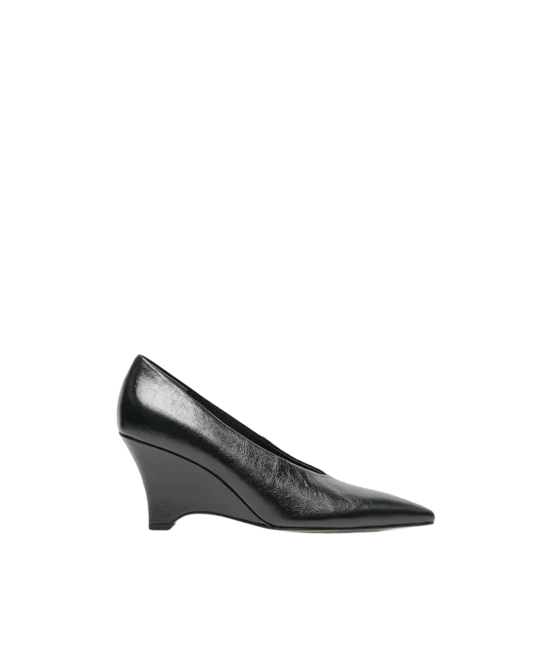 Camero Wedges Black Leather