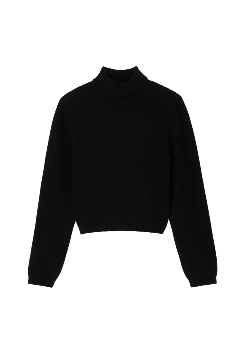 Statement shoulder turtleneck | black