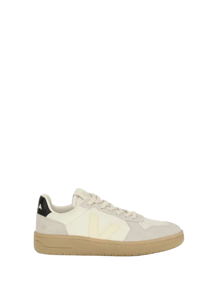 Veja Sneakers — White