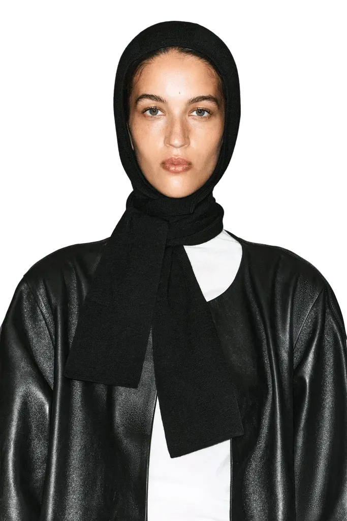 MERINO WOOL HOODED SCARF